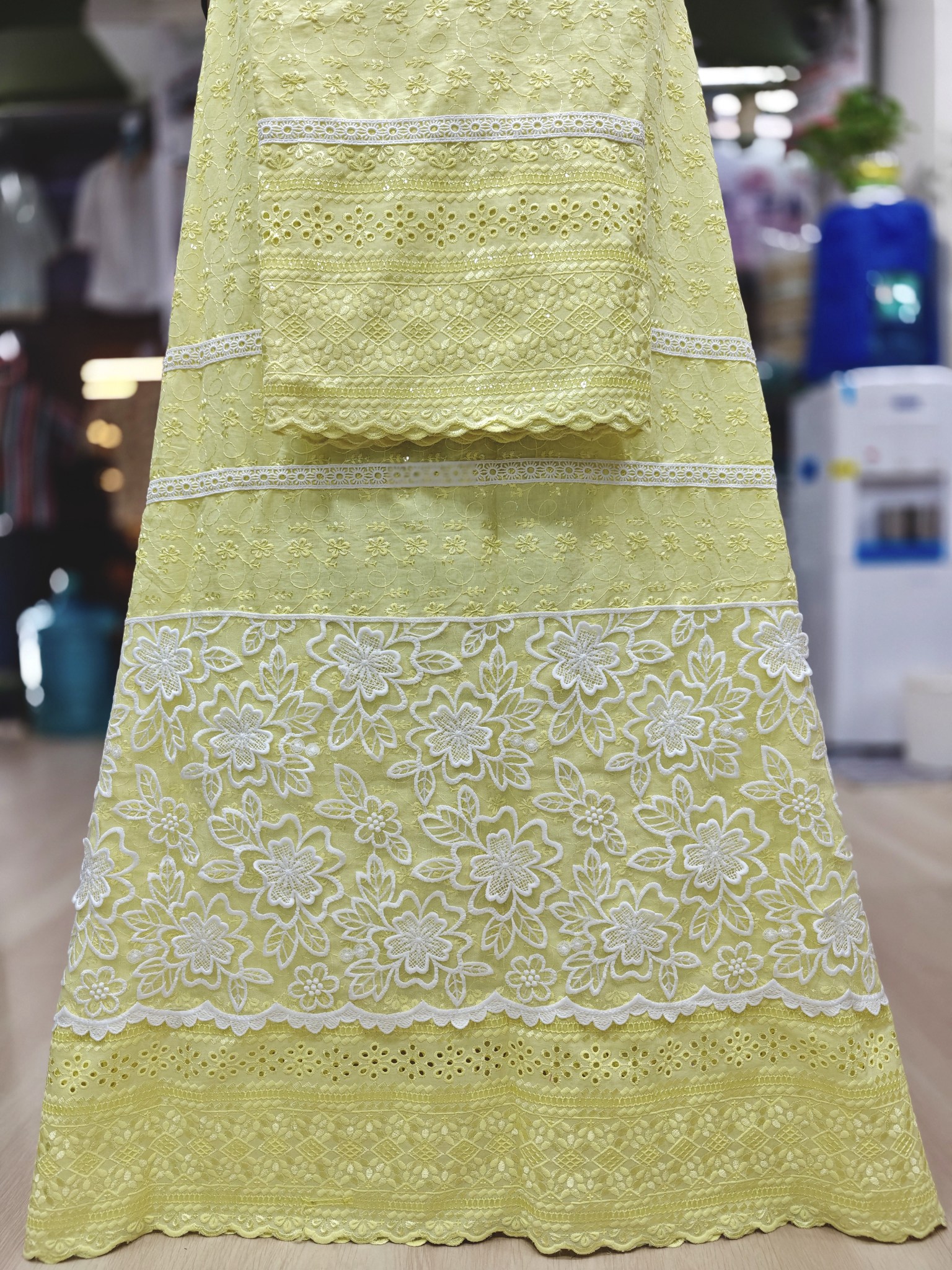  Yellow Chikan Rida